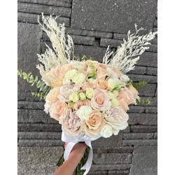 Ramos de Rosas – El Regalo Perfecto para Cada Ocasión
